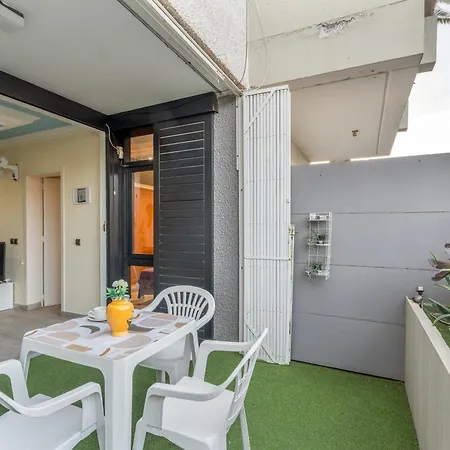 Summer Terrace Paradise *